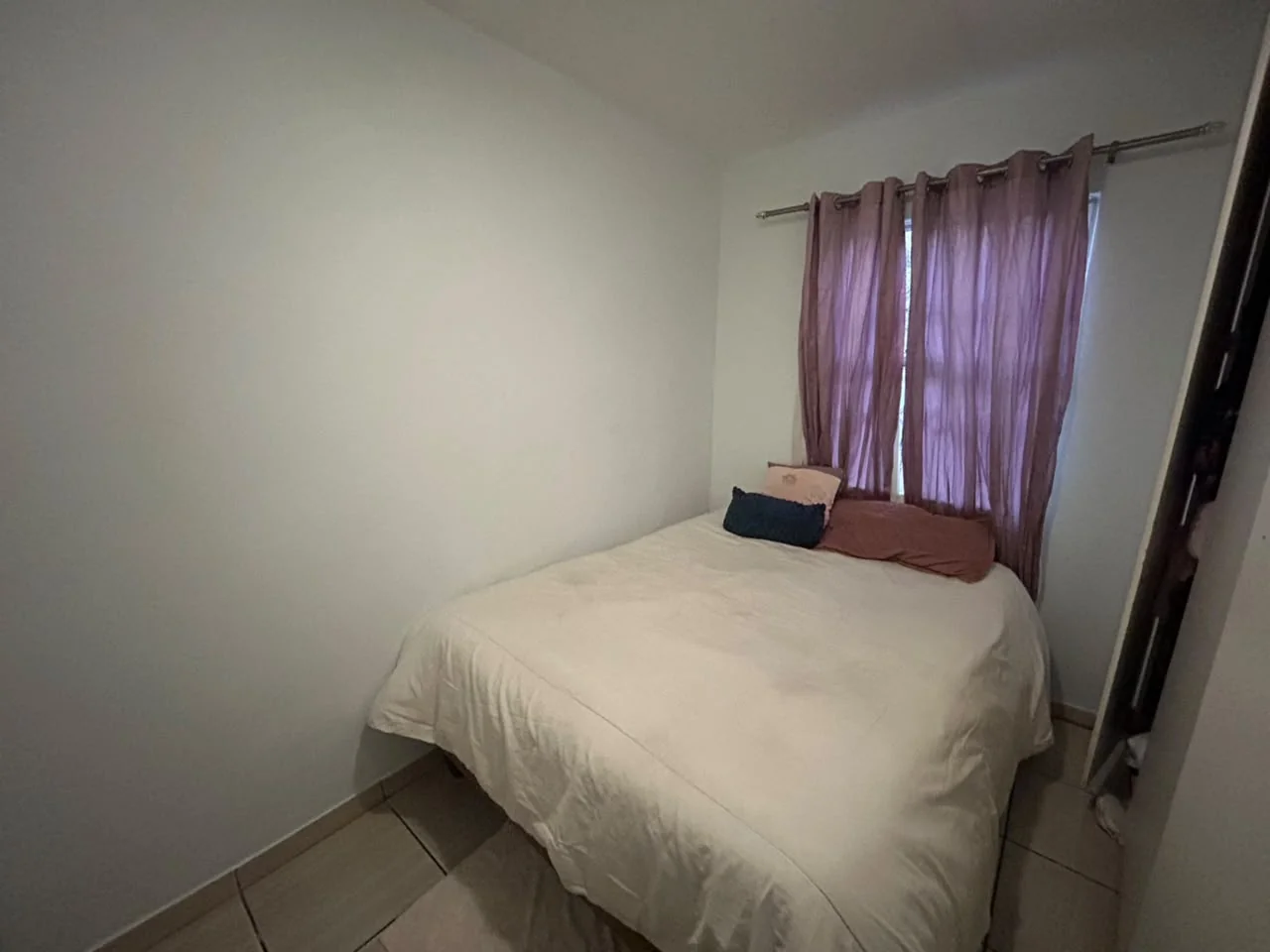 House for Sale in Safarituine
