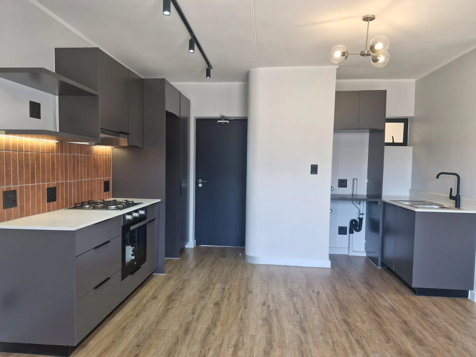 BRAND NEW 2 Bed and 2 Bath Apartment