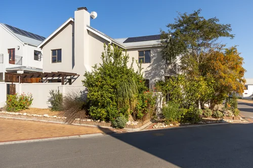 16 Fynbos, Welgevonden Estate, Stellenbosch