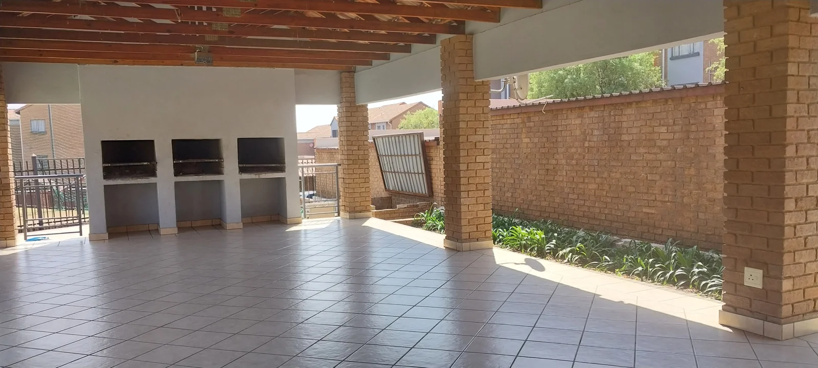 Apartment for Sale in Vorna Valley
