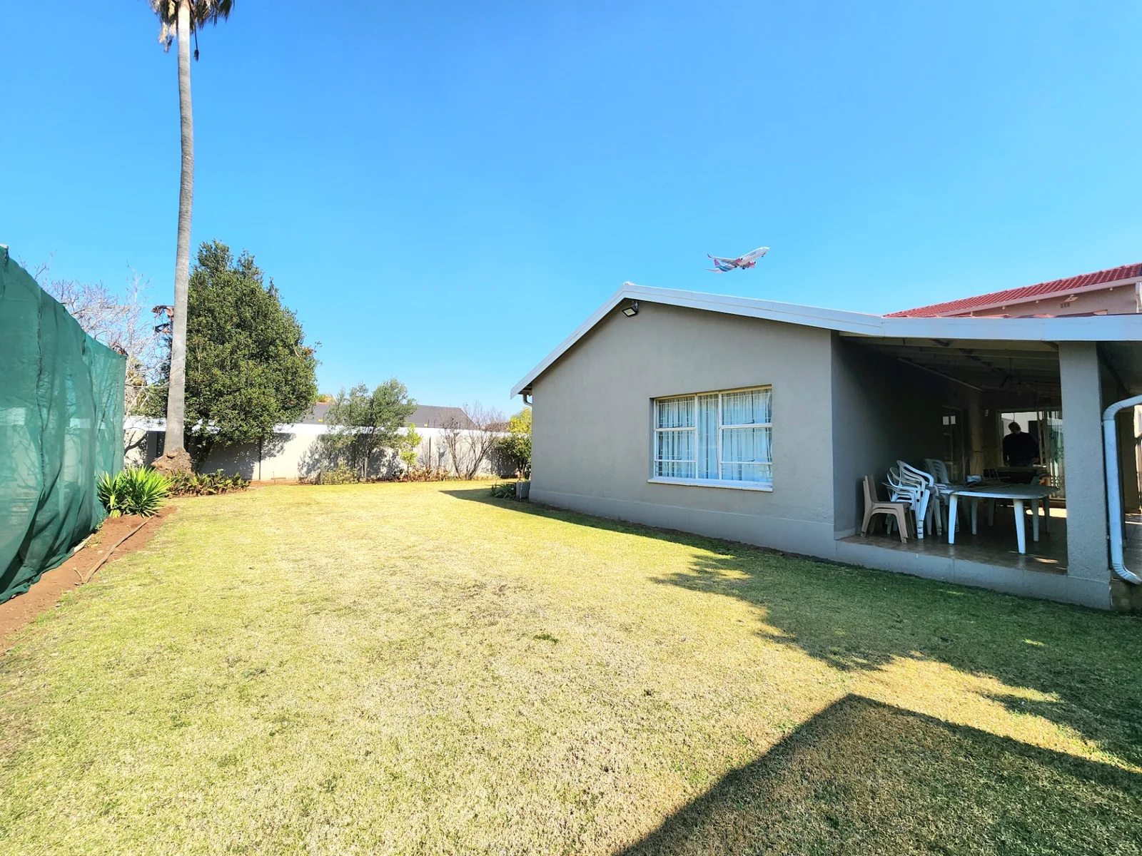 Spacious 5 Bedroom Property with Exceptional Potential in the Heart of Bardene