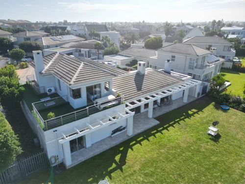 Sunset Links, Milnerton