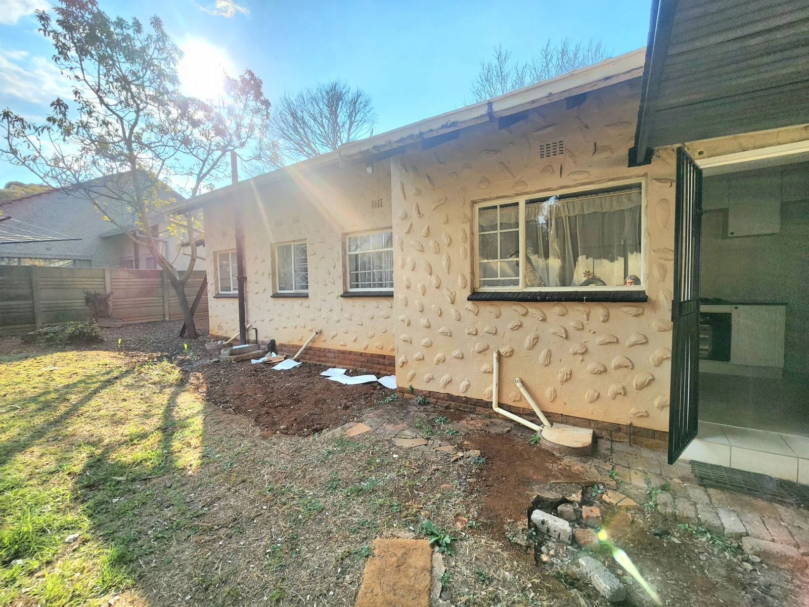 Charming 3-Bedroom Family Home to Rent in Secure Edleen Enclosure