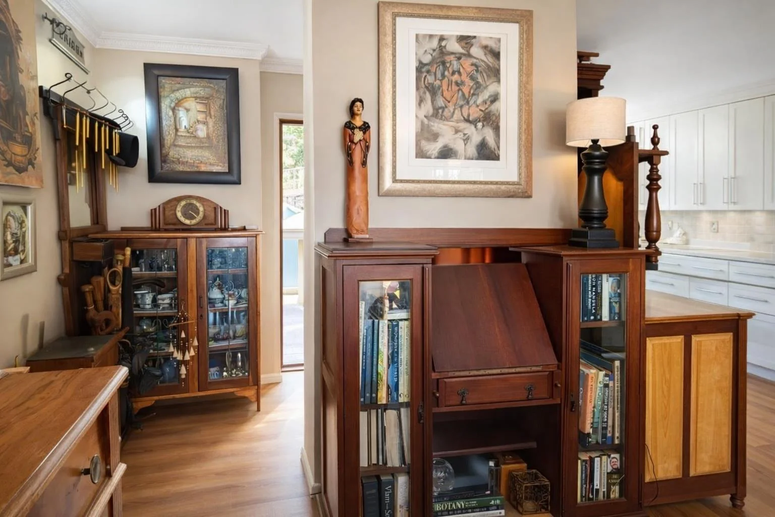 This is the Most Charming 3 bedroom, ground floor Town House with an incredible View that You will Absolutely Love in Helderkruin.