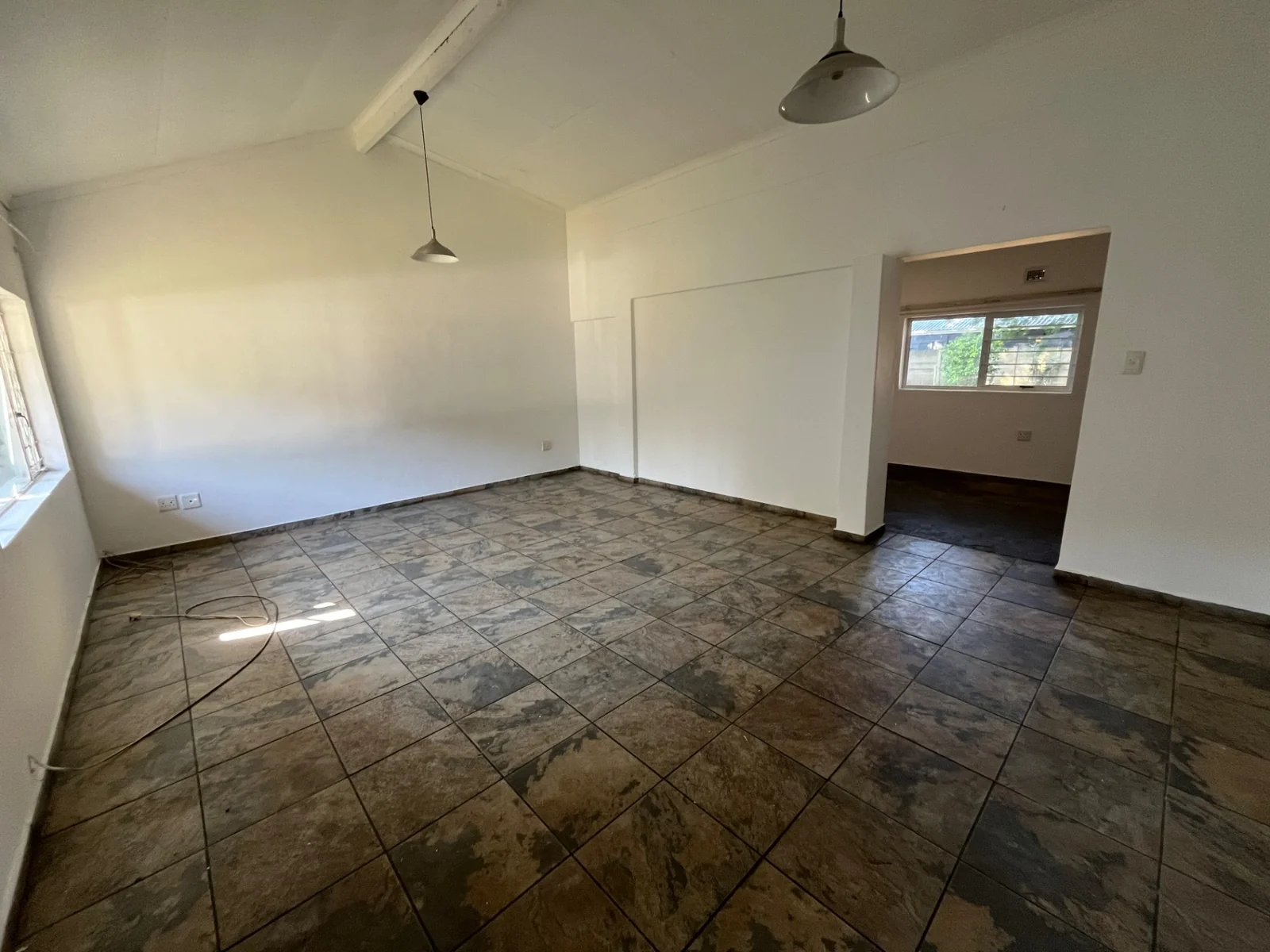 3 Bedroom 2 bathroom flat
