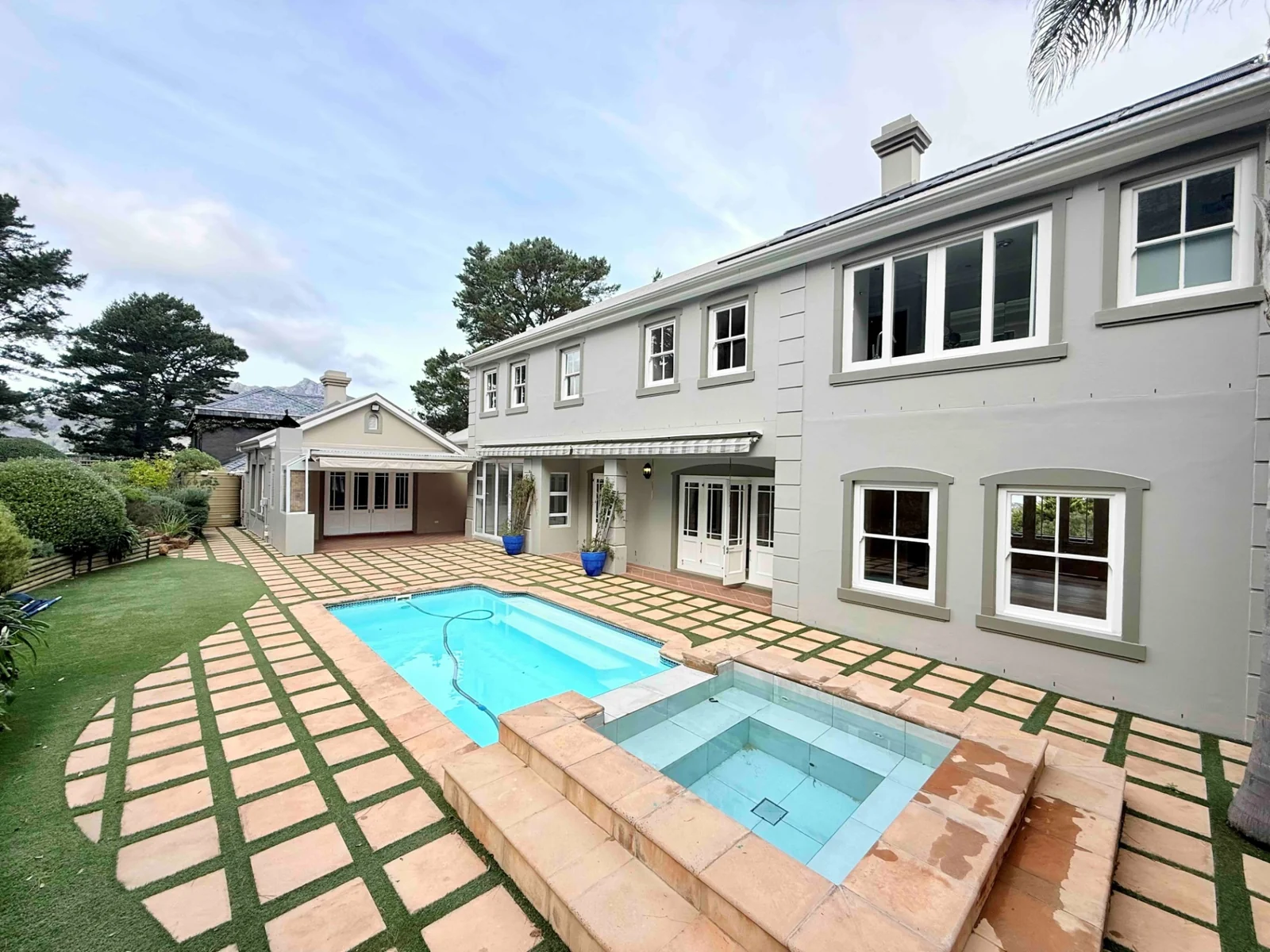 Charming Family Home with breathtaking views in Premier Security Estate