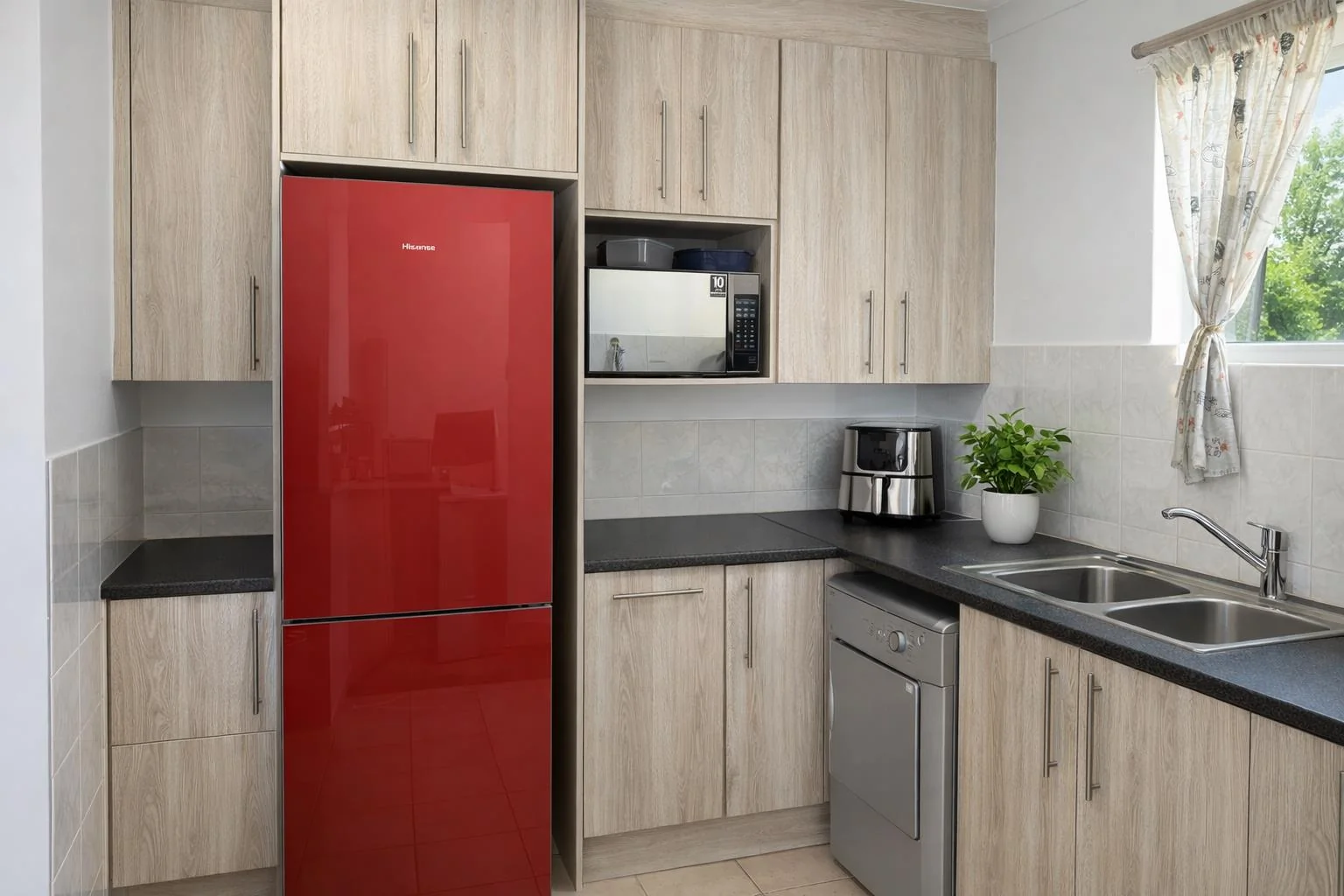 2 bedroom, 1 bathroom apartment for sale in Radiokop, Roodepoort