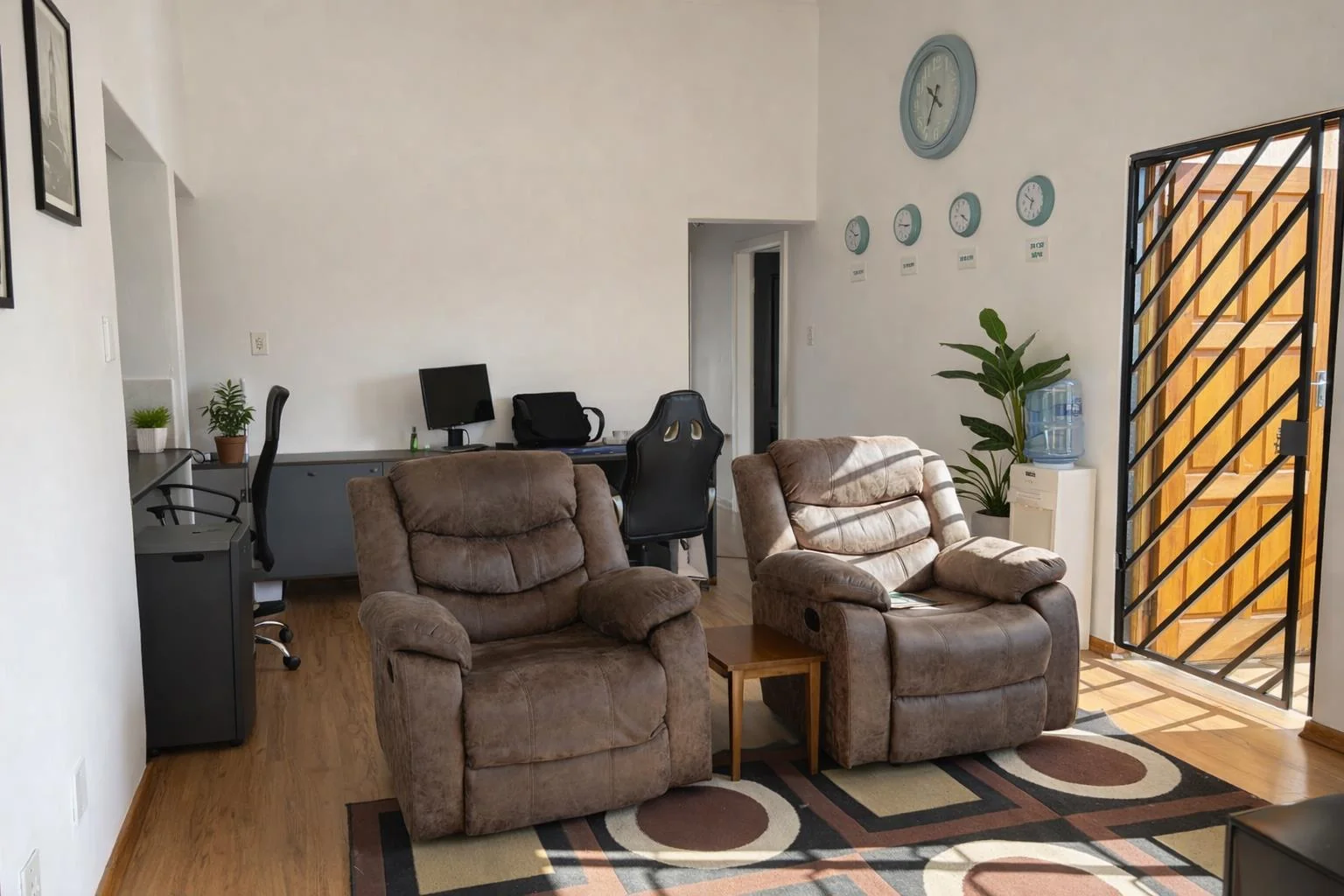 2 bedroom, 1 bathroom apartment for sale in Radiokop, Roodepoort