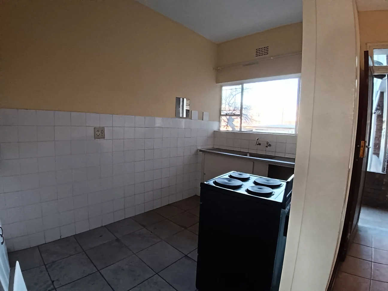 2-Bedroom Ground Floor Apartment To Rent |Benoni
