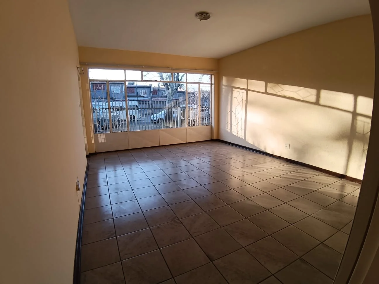 2-Bedroom Ground Floor Apartment To Rent |Benoni