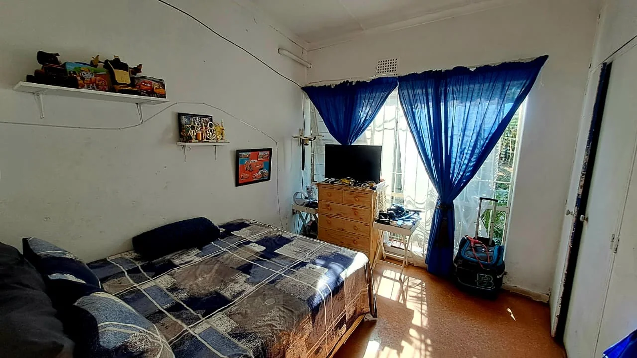 Spacious Birchleigh Home with 4 Bedrooms, Flatlet & Pool-Asking price R1,650 000