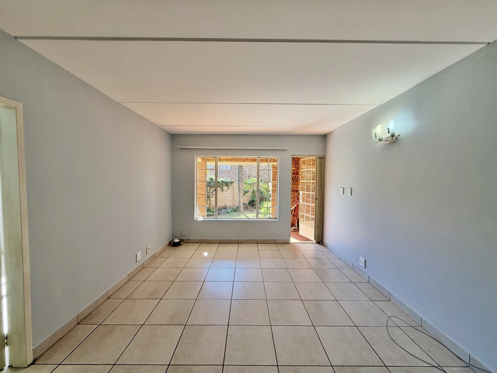 1 Bedroom Apartment To Let In Highveld