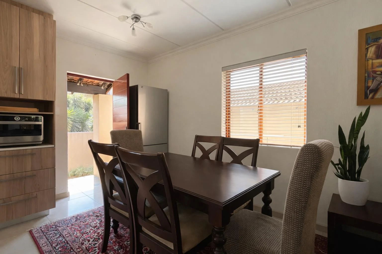 2 Bedroom Duplex to Rent