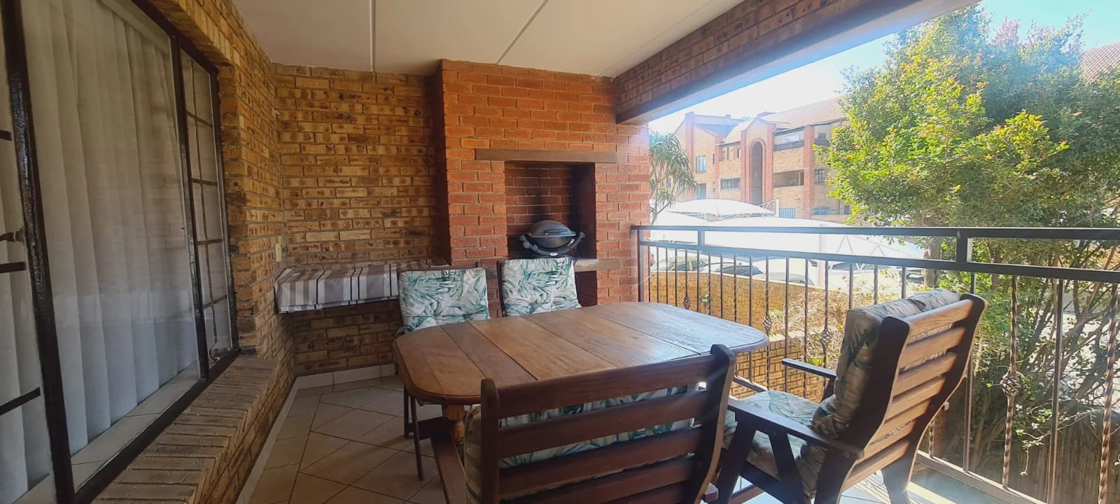 Stunning 2-Bedroom First Floor Apartment AVAILABLE 1 September 2026