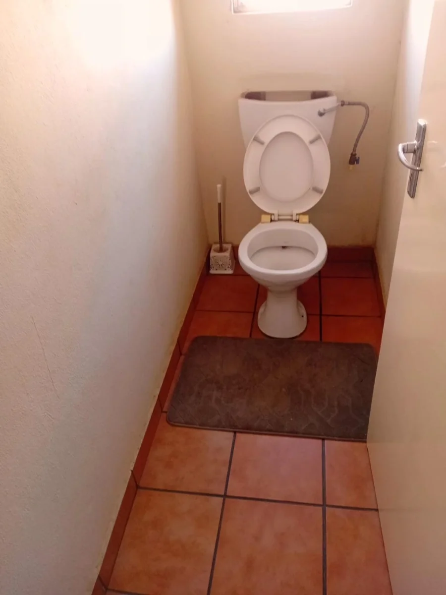 House for Sale in Sunrise View