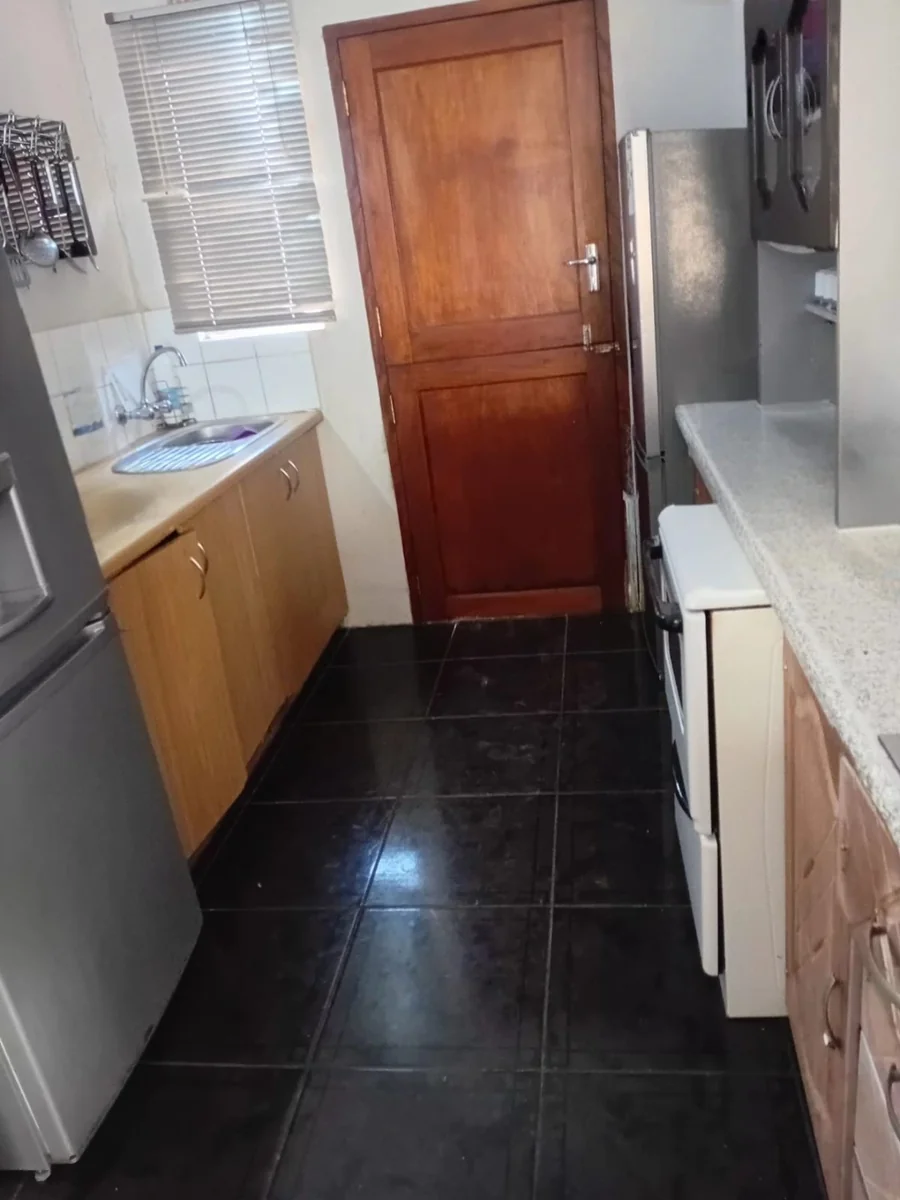House for Sale in Sunrise View