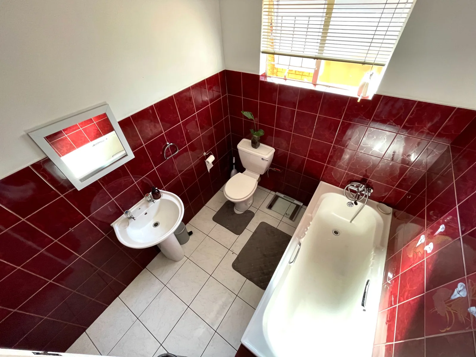 Cute 2 Bed Duet to Rent