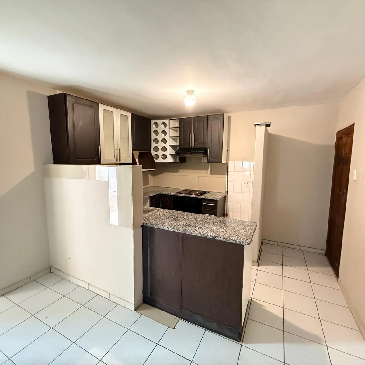 Secure & Stylish 2-Bedroom Apartment in Meerensee