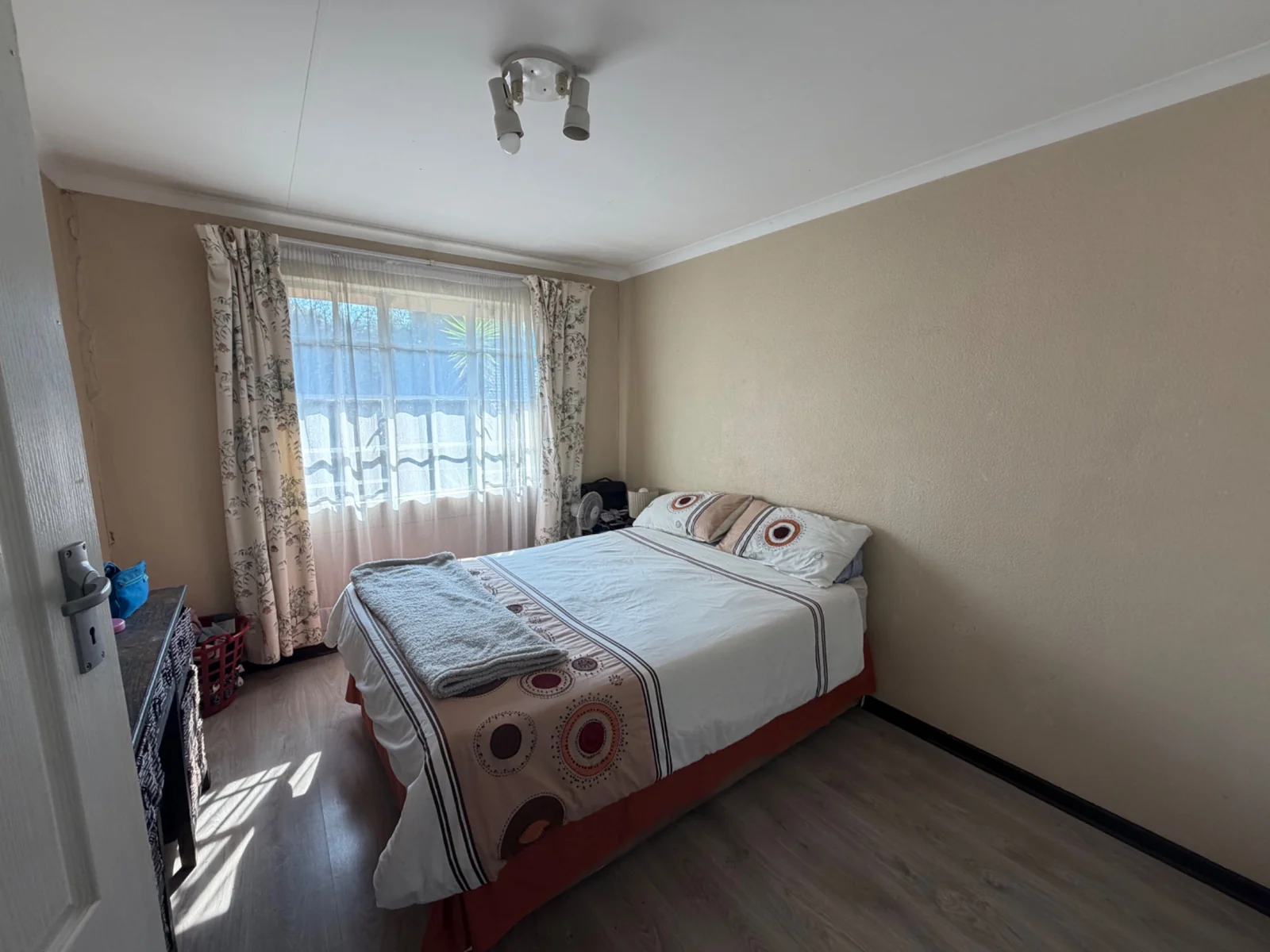 INVESTMENT TIME .....  LOCATED IN PRIME LOCATION!