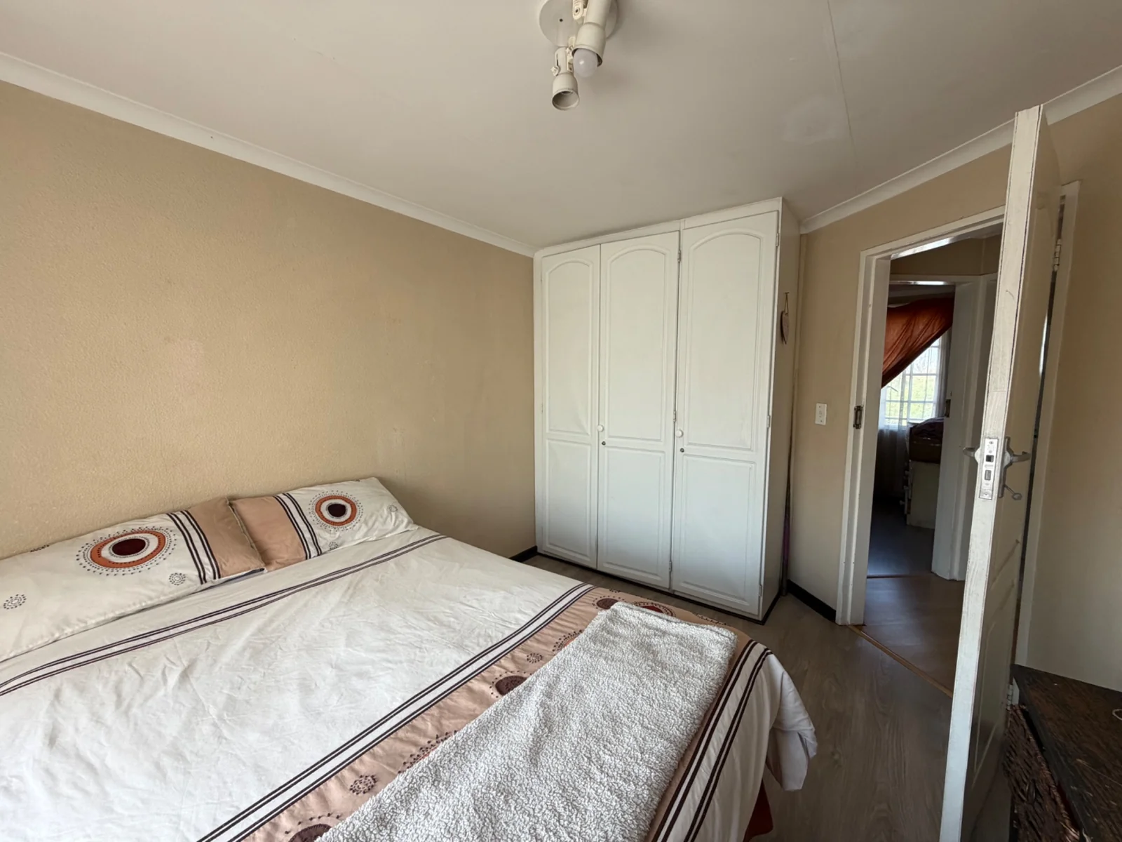 INVESTMENT TIME .....  LOCATED IN PRIME LOCATION!