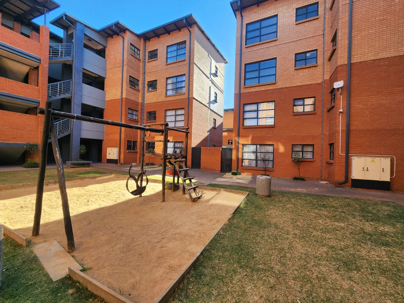 Modern 2-Bedroom Apartment for Sale in Everleigh Heights, Boksburg