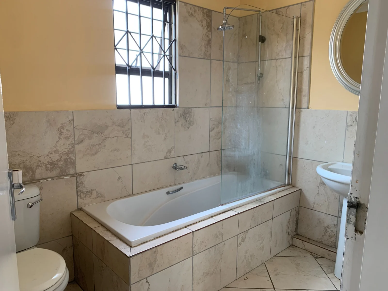 Modern 3-Bedroom Family Home in a Secure Gated Complex – Limited-Time Offer: R40,000 Off!