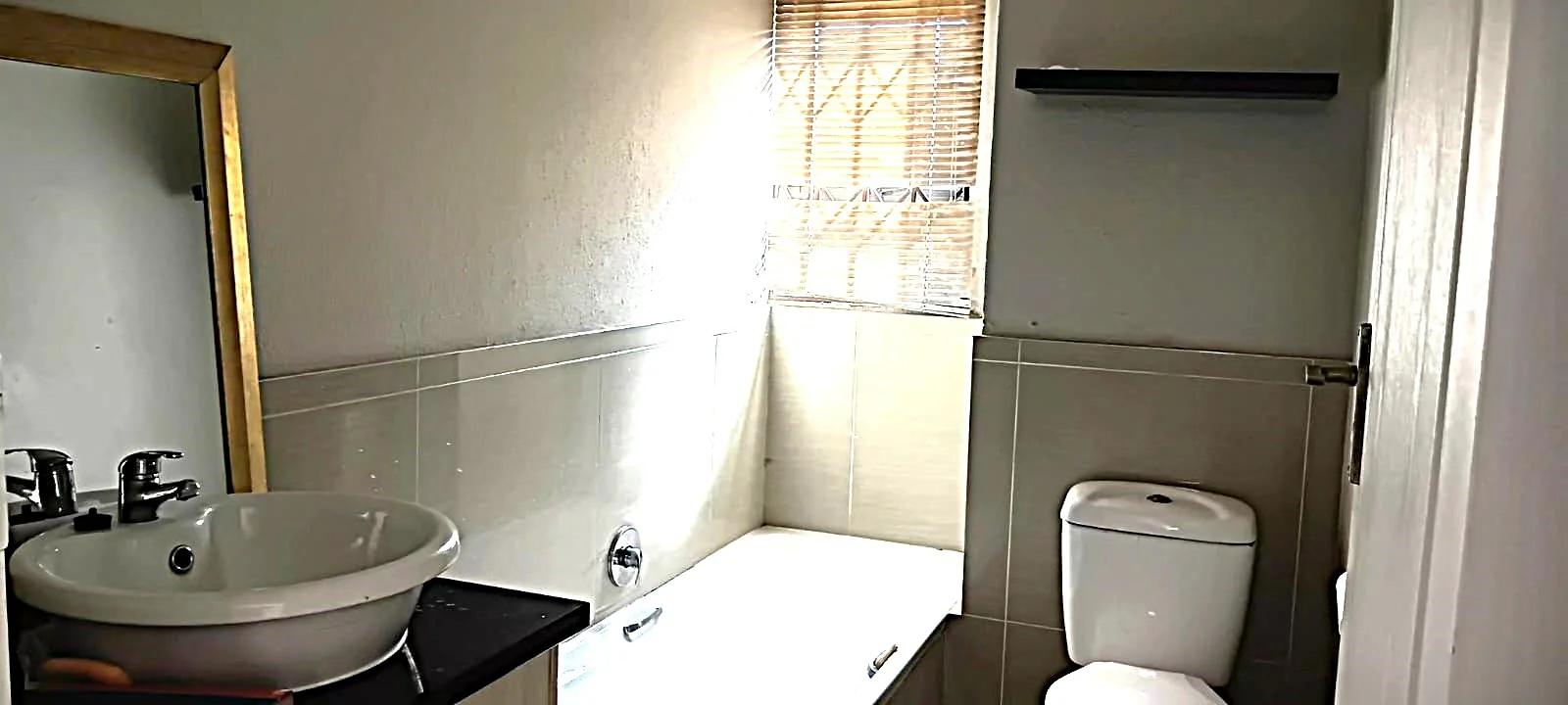 3 Bedroom, Modern Family Living in a Secure Gated Community – Springs