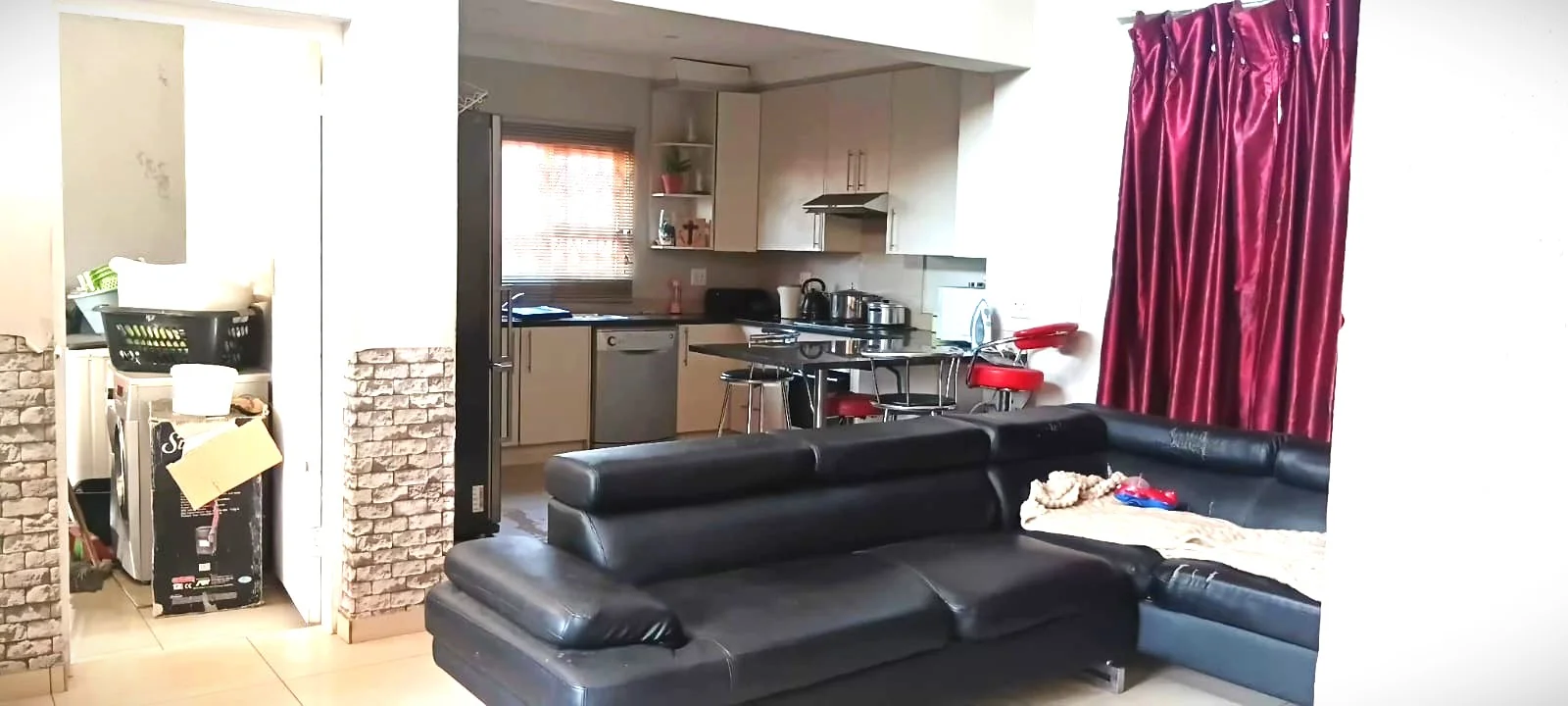 3 Bedroom, Modern Family Living in a Secure Gated Community – Springs