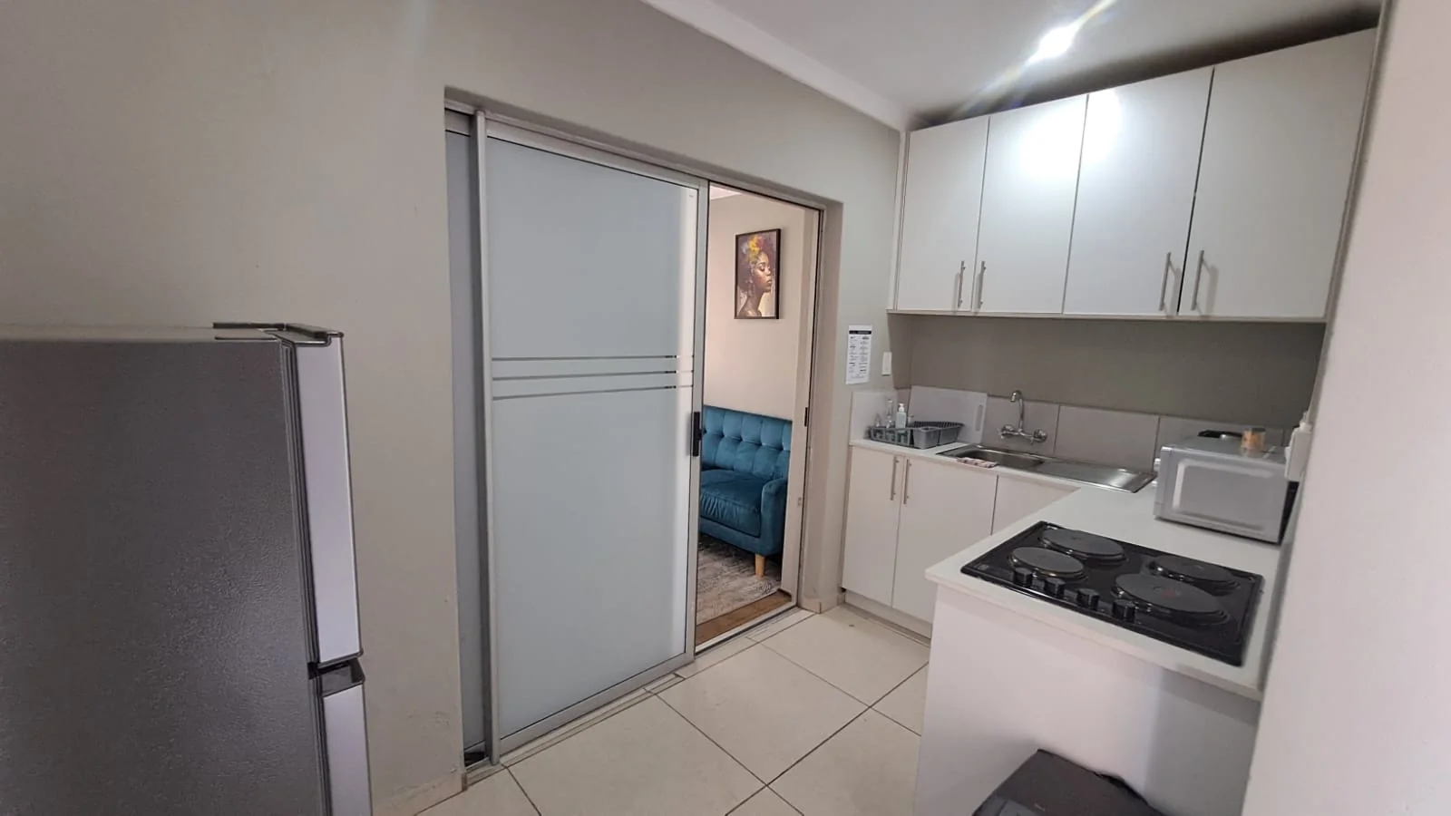 6 Guest Unit Lodge with a 2-Bedroom Main House