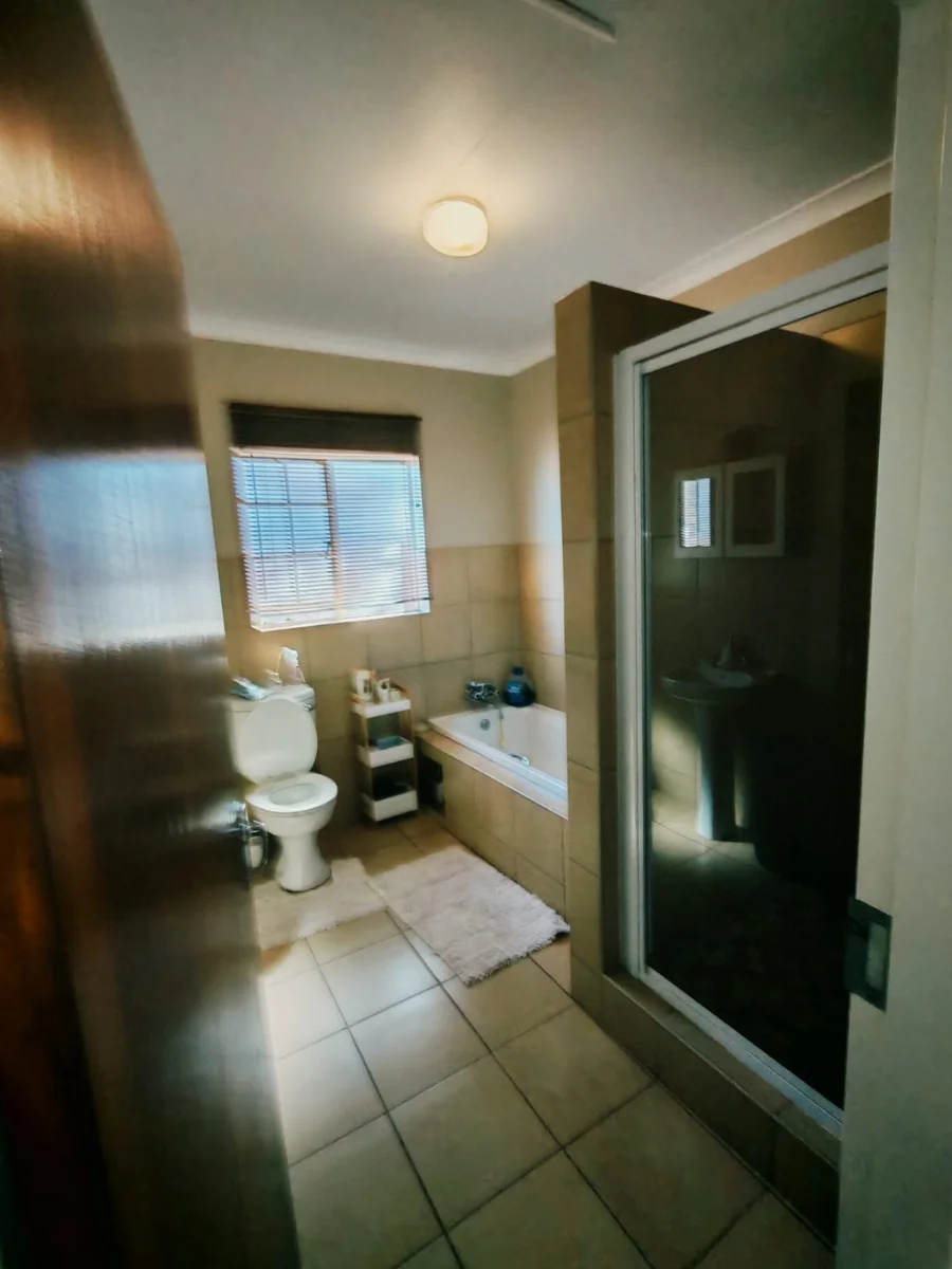 3 Bedroom House To Rent