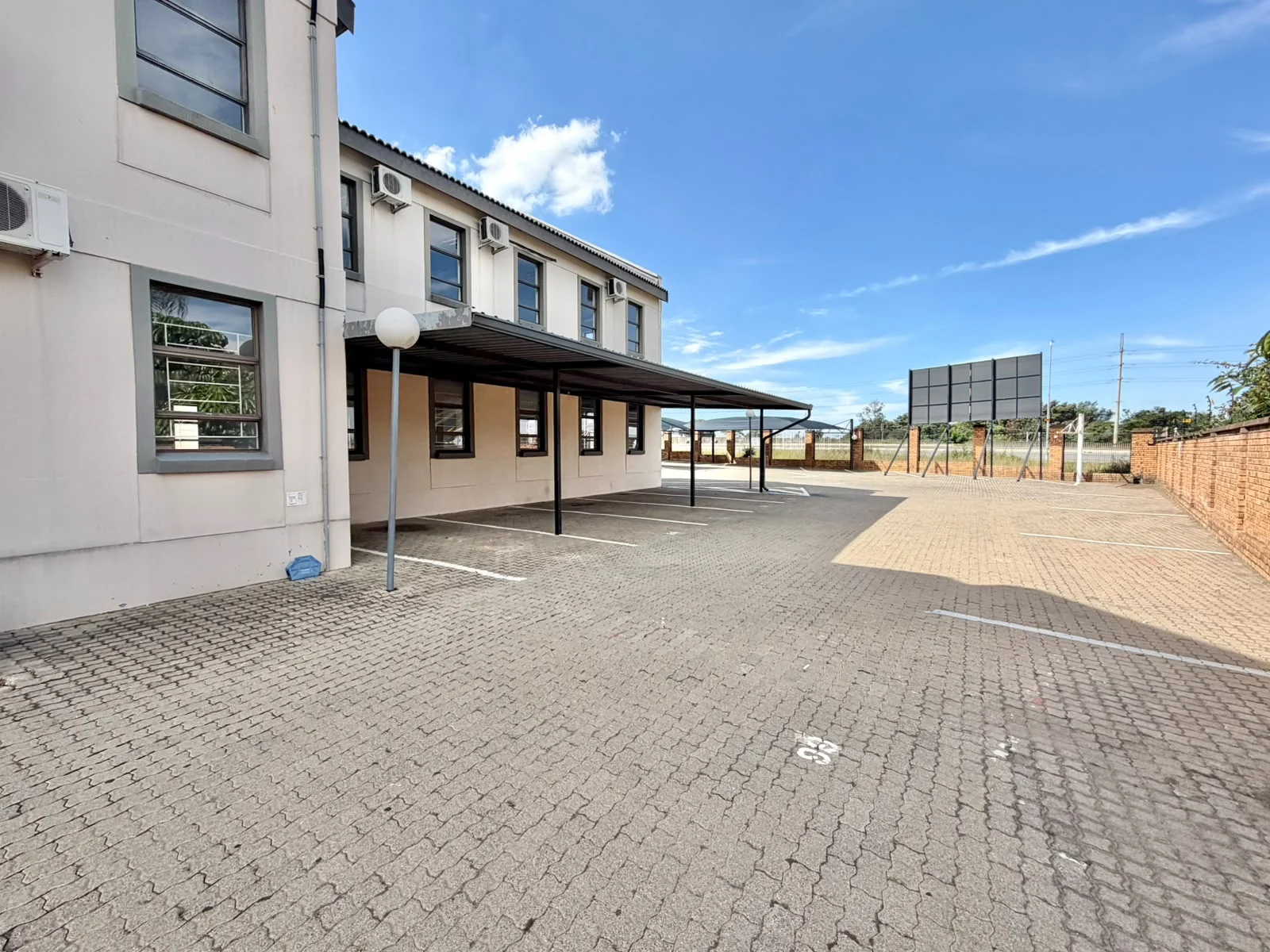 Prime 264m² Ground Floor Office Space To Let in Midrand | Excellent N1 Highway Access