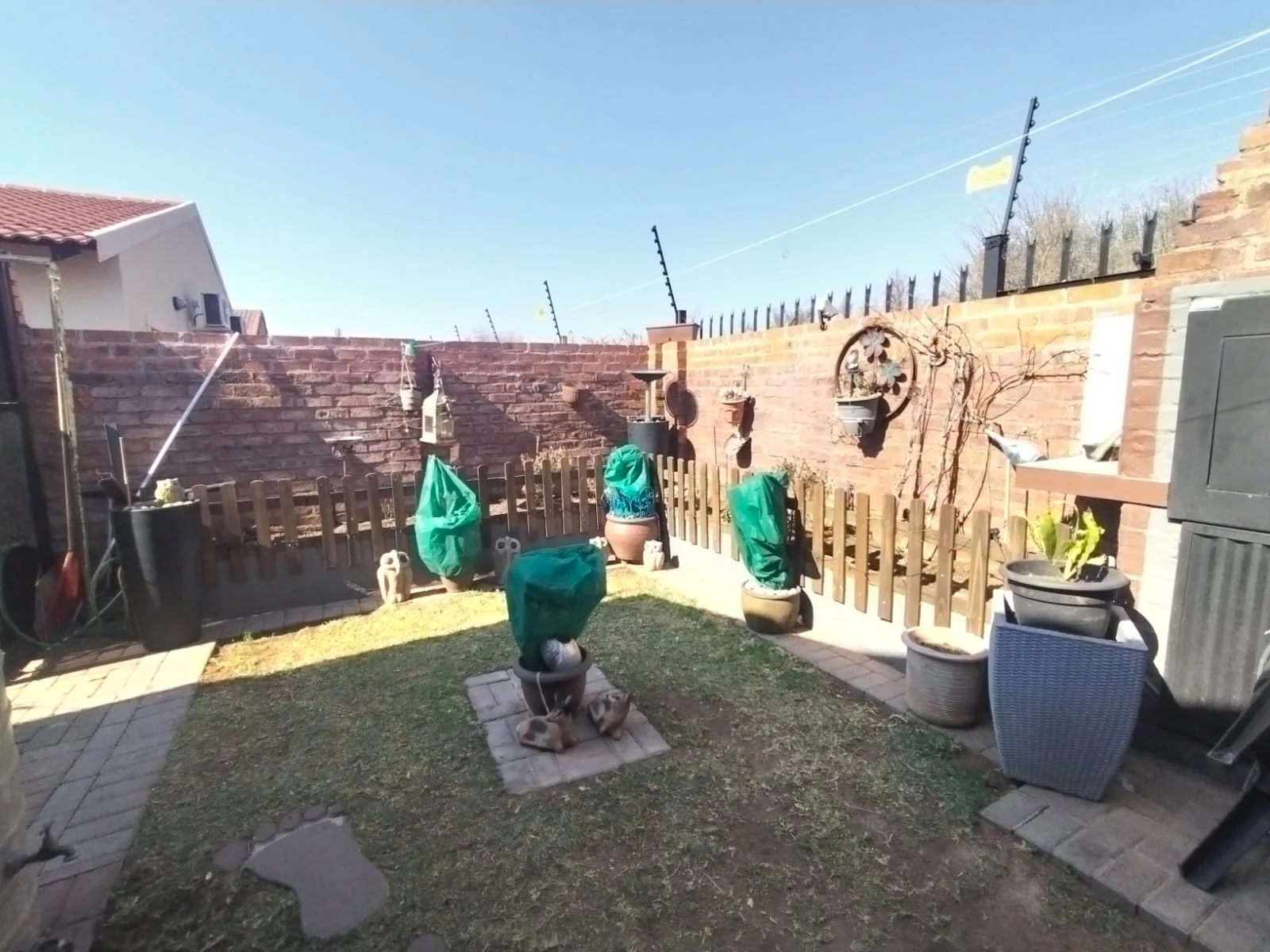2 Bedroom House For Sale