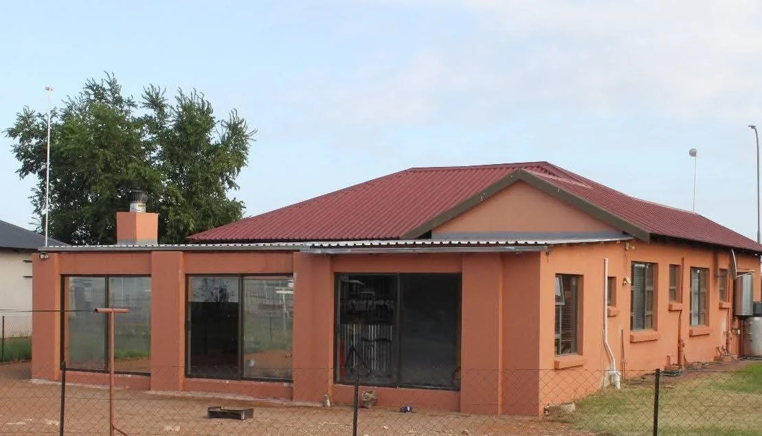 3 Bedroom House For Sale