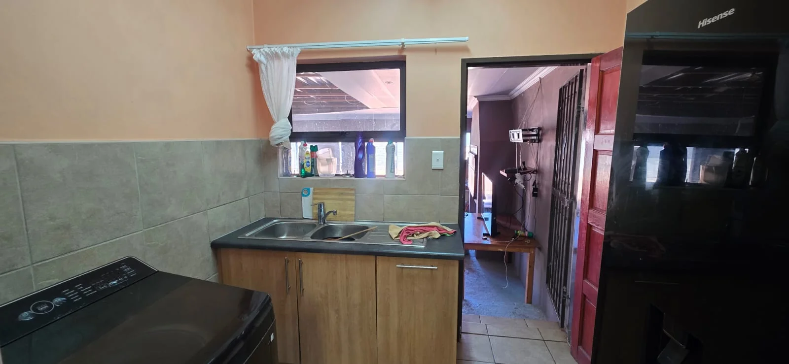 3 Bedroom House For Sale