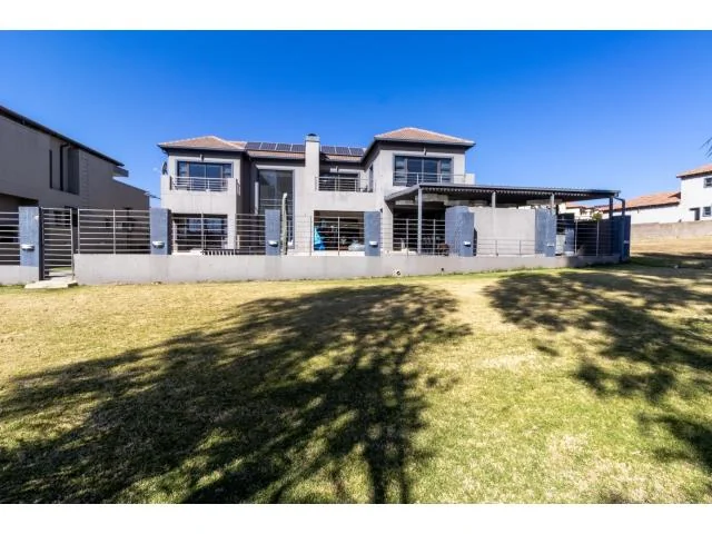 Luxury Family Home Situated In Golf Estate