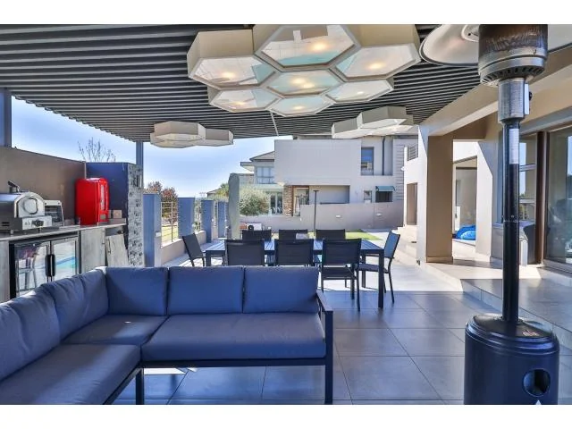 Luxury Family Home Situated In Golf Estate