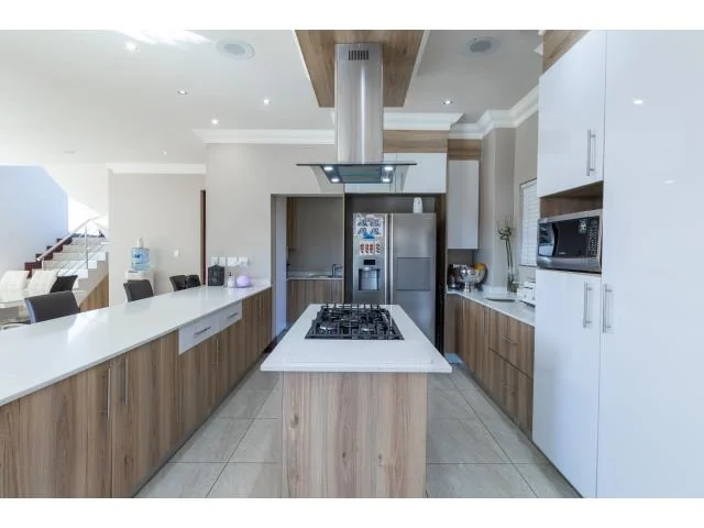 Luxury Family Home Situated In Golf Estate