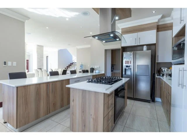 Luxury Family Home Situated In Golf Estate