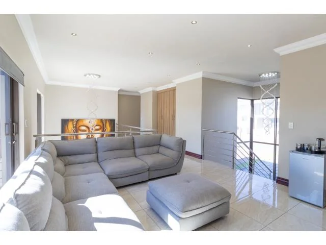 Luxury Family Home Situated In Golf Estate