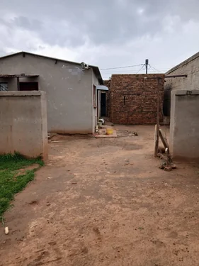Orange Farm, Evaton