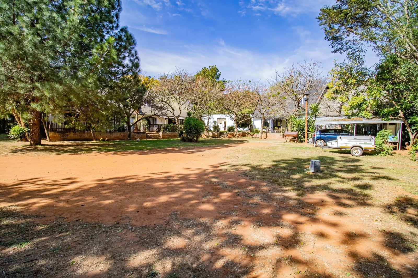 Income-generating property in Glen Austin MIdrand | Investment property | Rental income | ±8,566m² | Multiple income streams