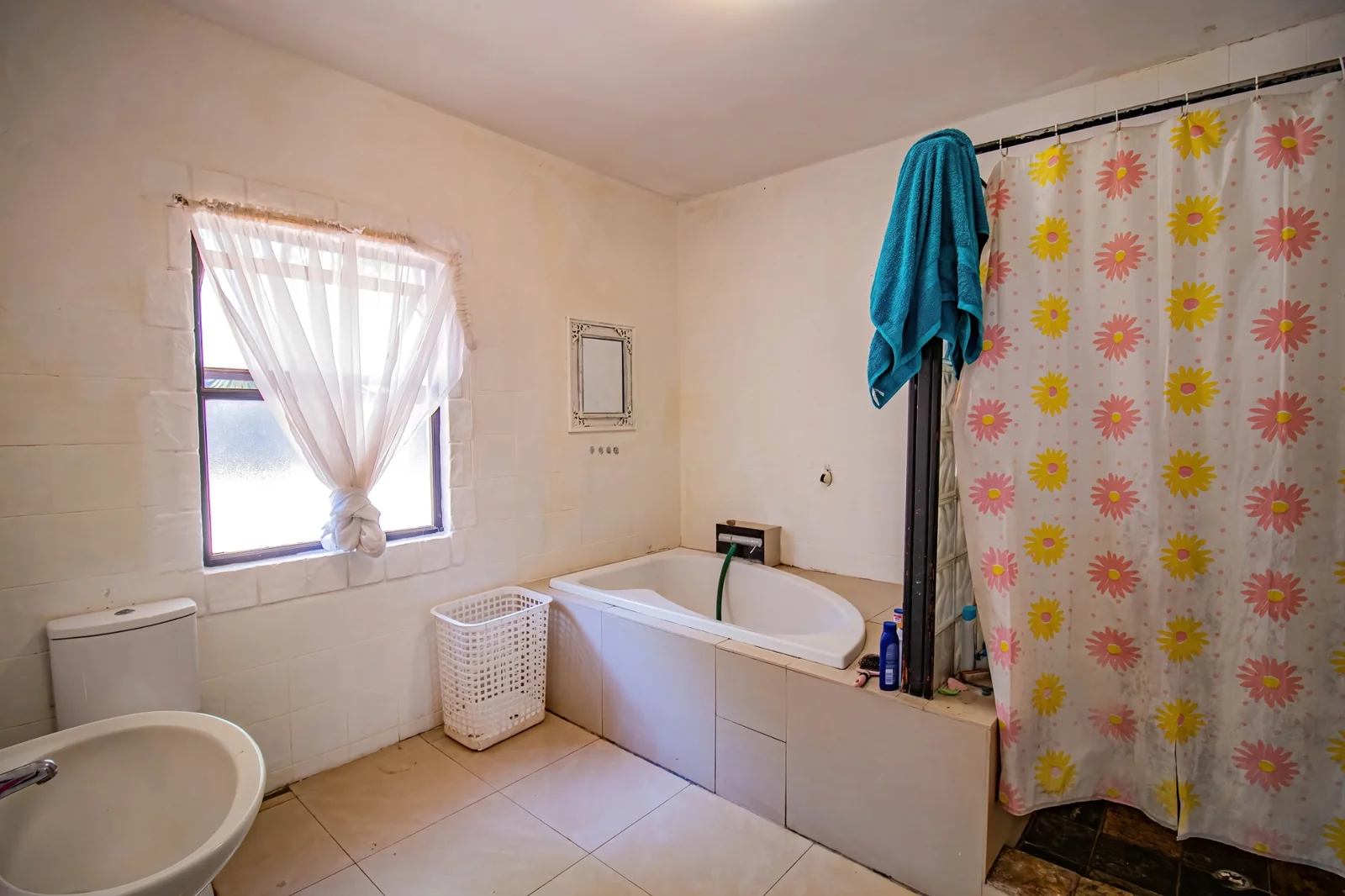 Income-generating property in Glen Austin MIdrand | Investment property | Rental income | ±8,566m² | Multiple income streams