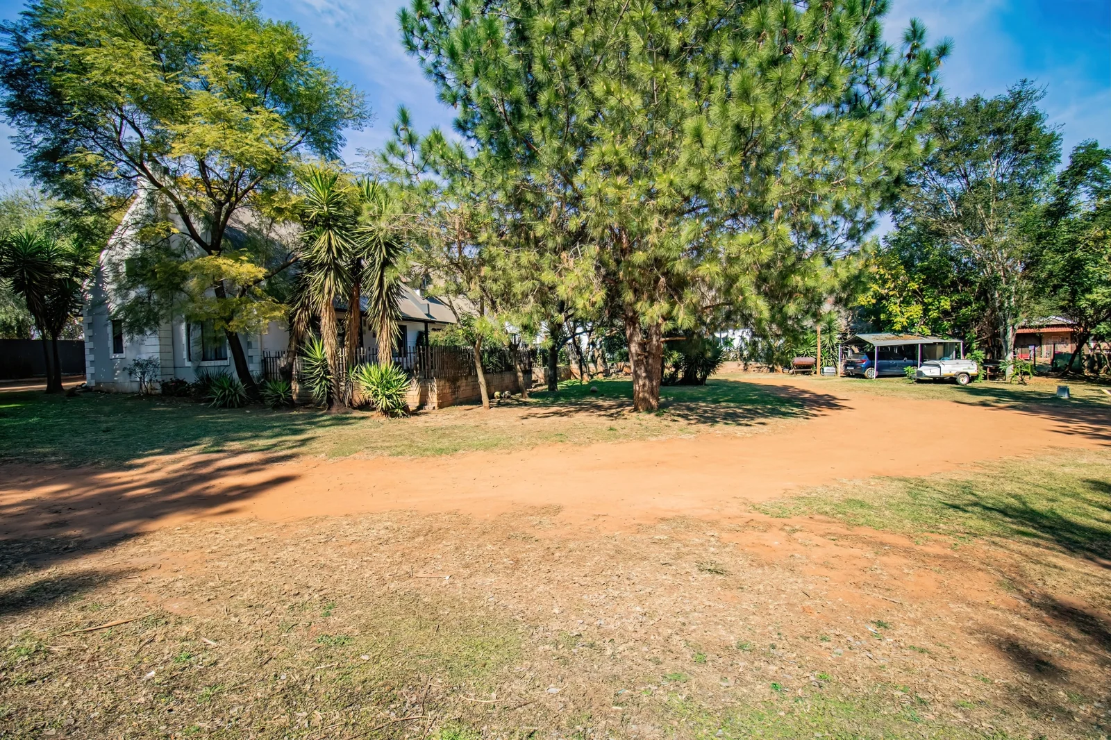 Income-generating property in Glen Austin MIdrand | Investment property | Rental income | ±8,566m² | Multiple income streams