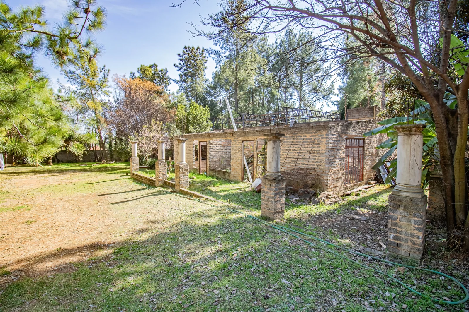 Income-generating property in Glen Austin MIdrand | Investment property | Rental income | ±8,566m² | Multiple income streams