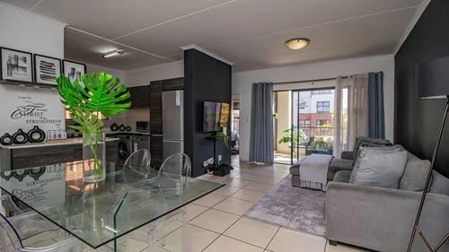 Greenstone Hill, Edenvale