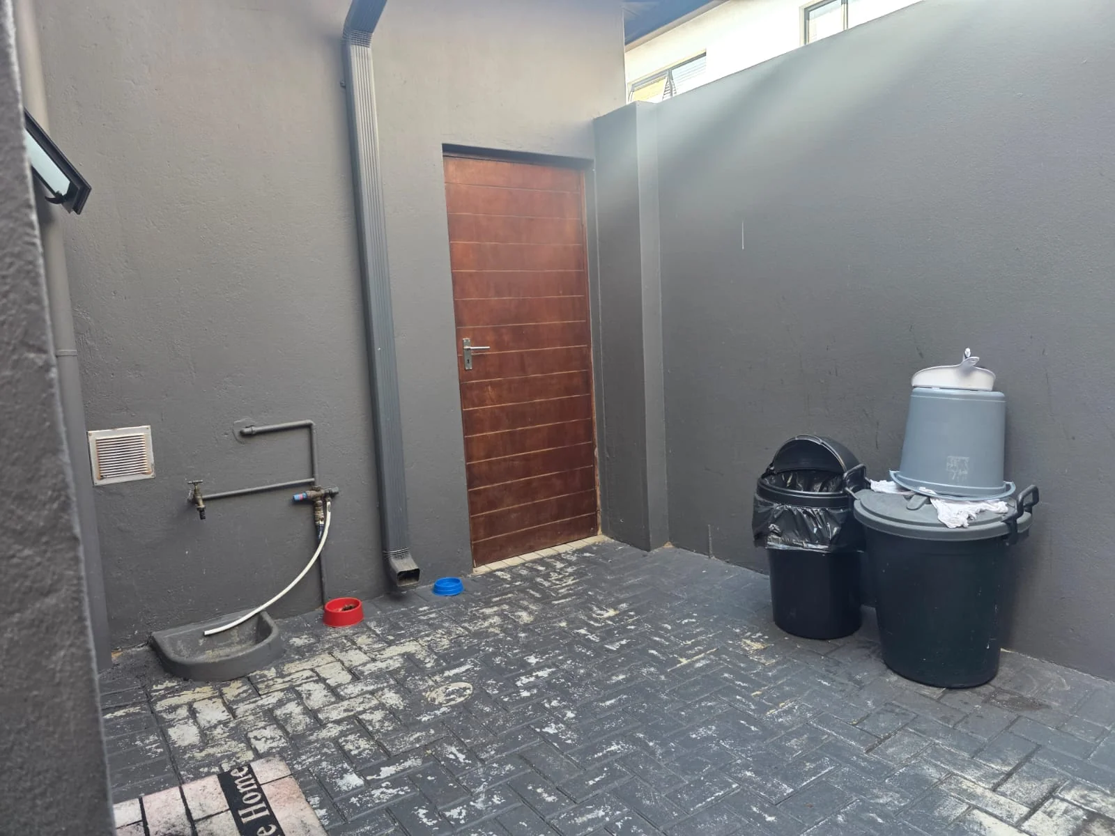 SOLE MANDATE IN CASHAN, RUSTENBURG