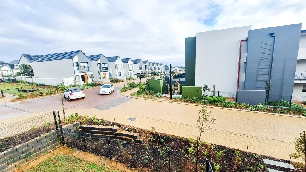 Brand-New 1-Bedroom North-Facing Corner Unit – Newinbosch Estate, Stellenbosch - Available Immediately