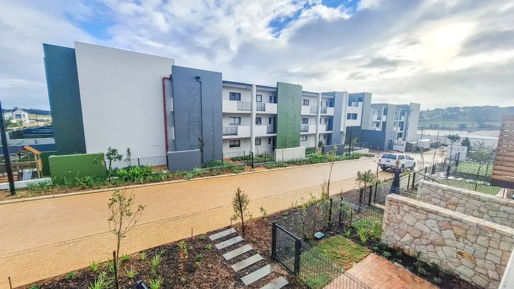 Spacious 1-Bedroom Apartment in The Ilex, Newinbosch Estate, Stellenbosch