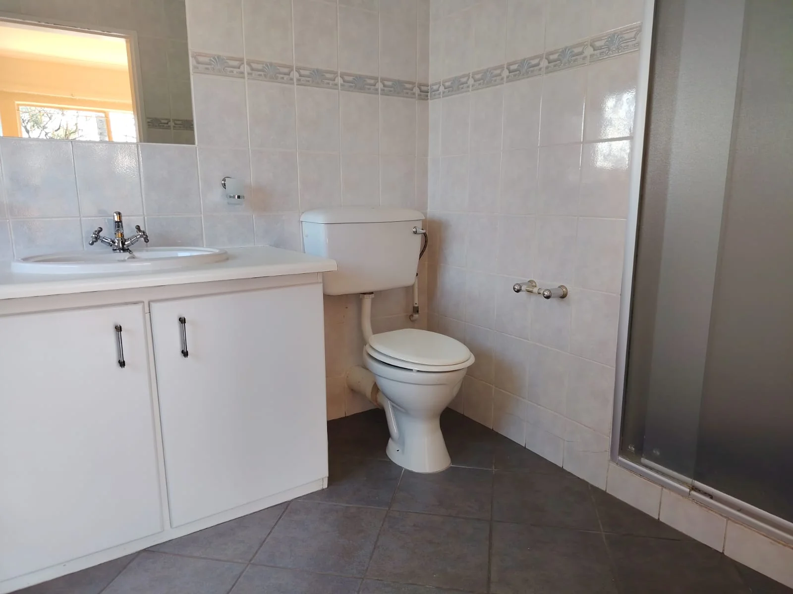 Super Home for the Young or Old including a 1 bedroom flat and very low maintenance home and garden.