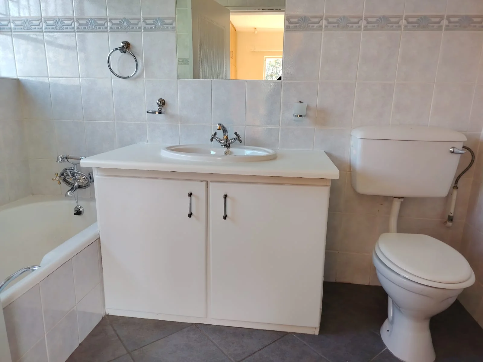 Super Home for the Young or Old including a 1 bedroom flat and very low maintenance home and garden.